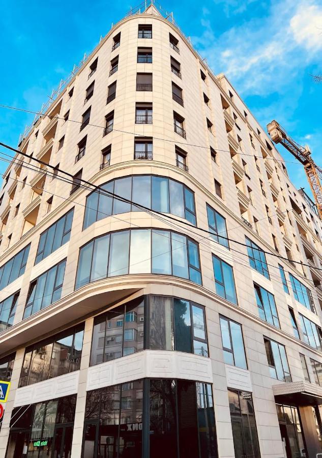 Zeus Tirana Suite Deluxe Luaran gambar